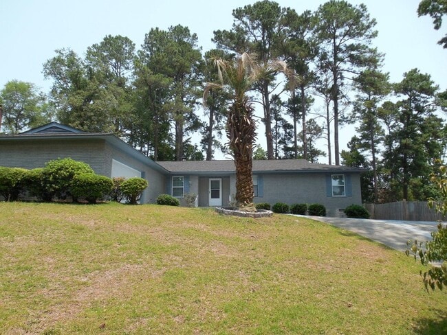Foto del edificio - Available October 1st 4 bedroom 2 bathroom in Evans Ga