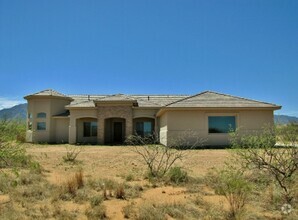 Building Photo - 5788 Padilla Dr