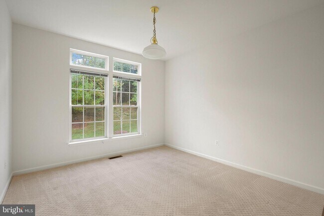 Foto del edificio - 6391 Stockbridge Overlook Ct