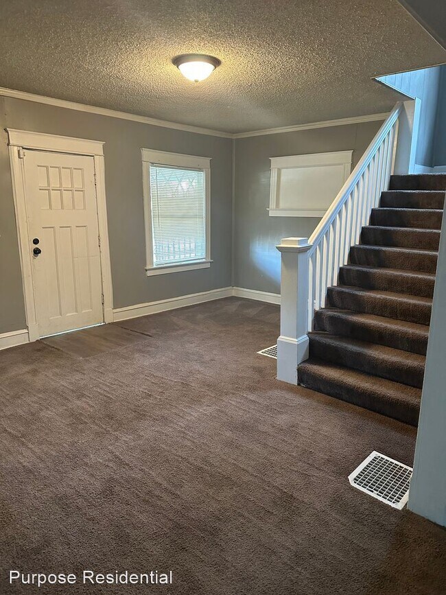 Building Photo - 3 br, 1 bath House - 4401 Montgall Ave