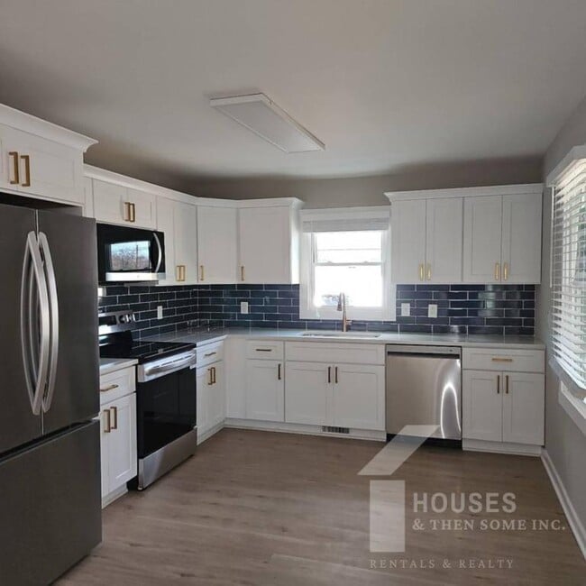 Foto del edificio - 511 Hampton Ave