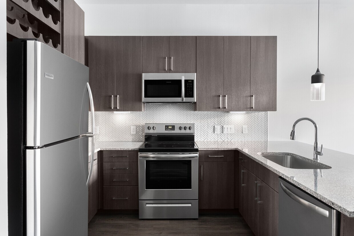 Inkwell Watters Creek Apartments in Allen, TX