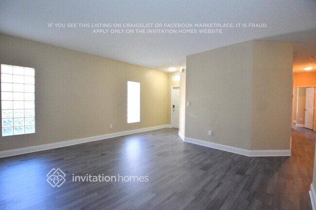 Foto del edificio - 17150 NW 11th St