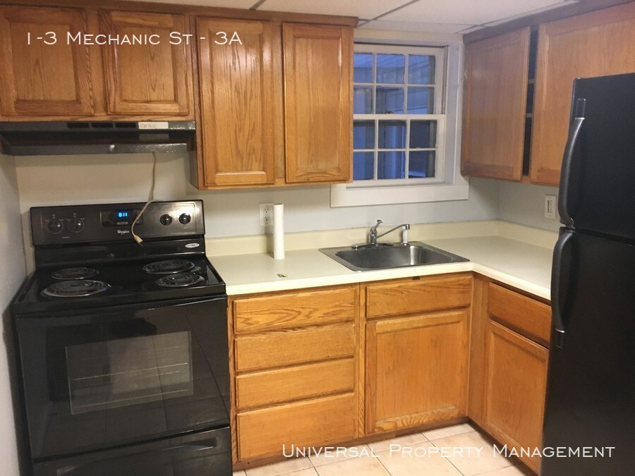 Primary Photo - One Bedroom Walking Distance to Downtown