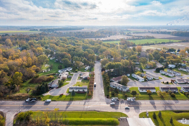 Aerial Photo - Flat Rock Village