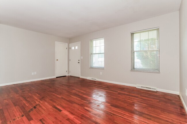 Foto del edificio - 2597 Fulbourne Dr