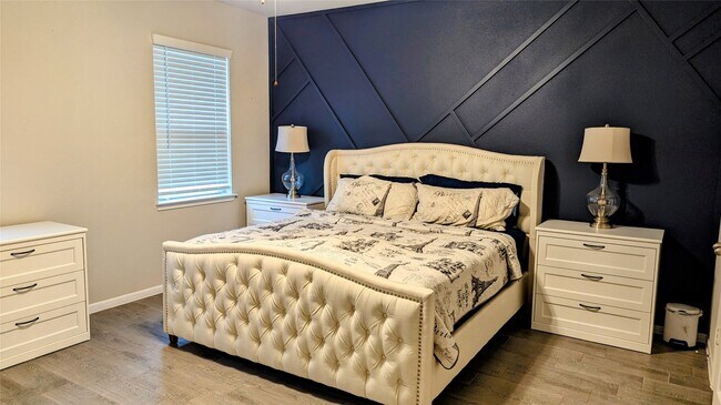 Foto del edificio - 2125 Windy Grove Dr