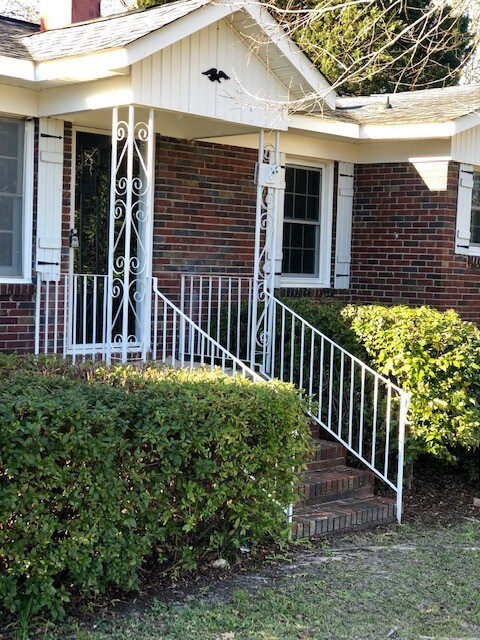 Building Photo - 133 Matheny Dr