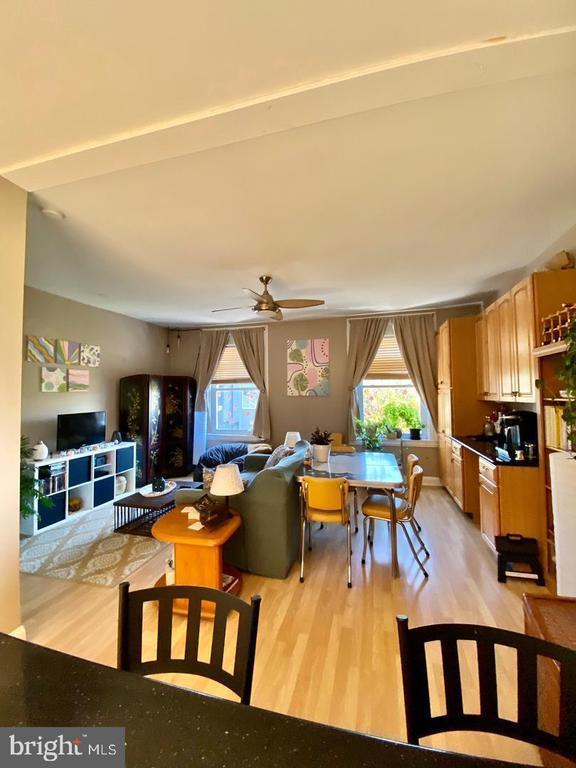 Foto del edificio - 1936 N 7th St