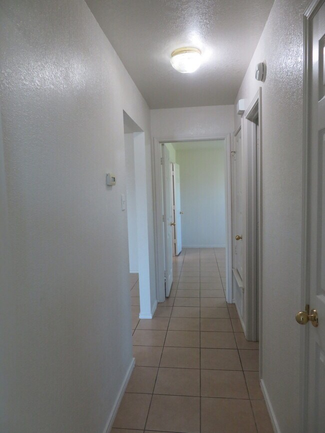 Foto del edificio - 5707 Allstar Ct
