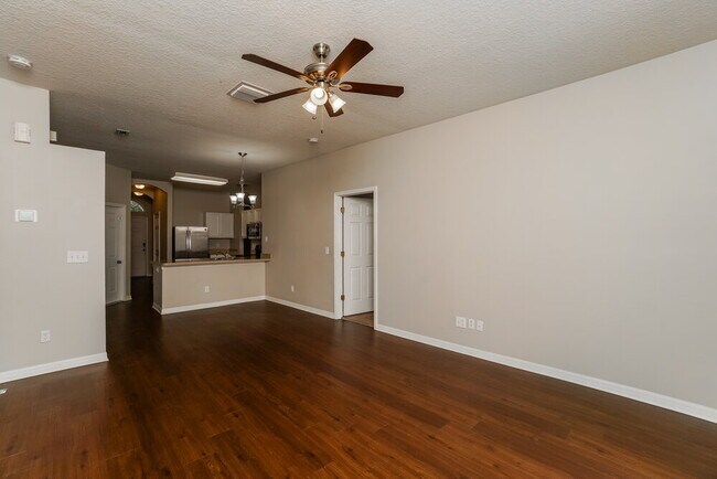 Foto del edificio - 13035 Haverhill Dr