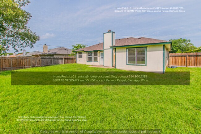 Building Photo - 4 Bedroom 2 Bath Available NOW