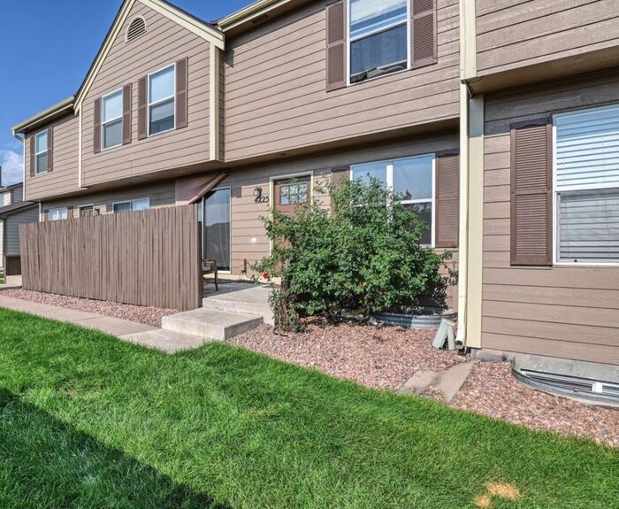 Foto principal - 4226 Hunting Meadows Cir