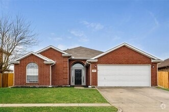 Building Photo - 2406 Garden Creek Dr