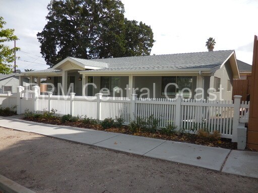 Primary Photo - 422 17th St