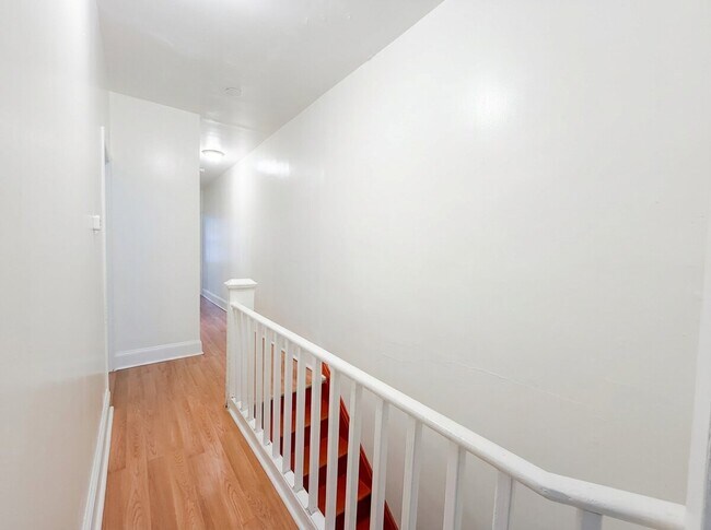 Foto del edificio - 1334 N 60th St