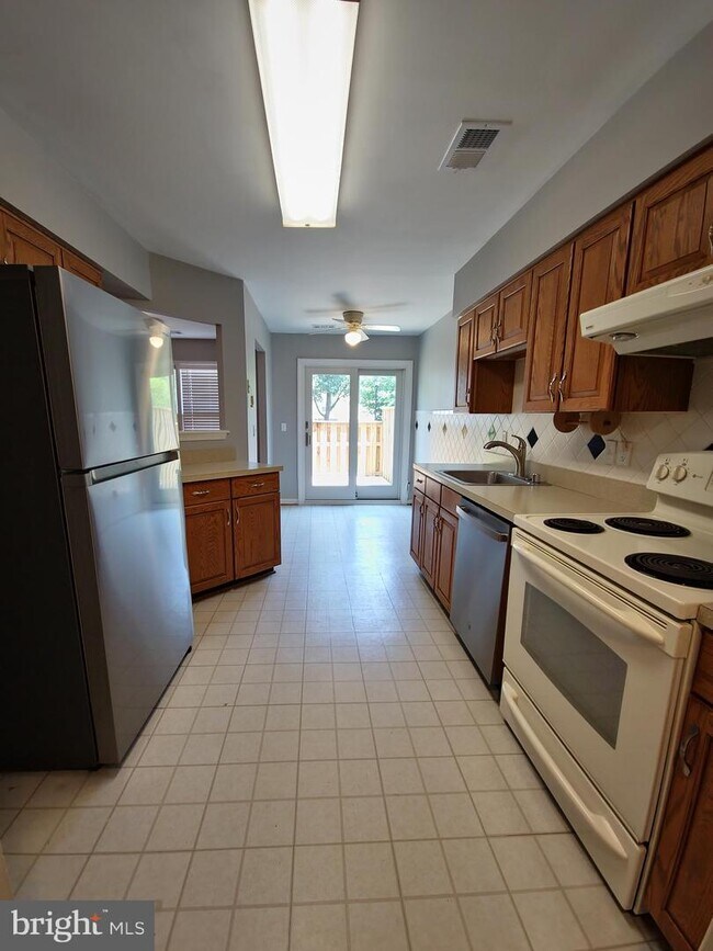 9423 Nicklaus Ln, Laurel, MD 20708 House Rental in Laurel, MD