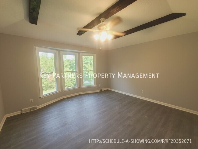 Building Photo - 11000 Olive-Updated Ranch!