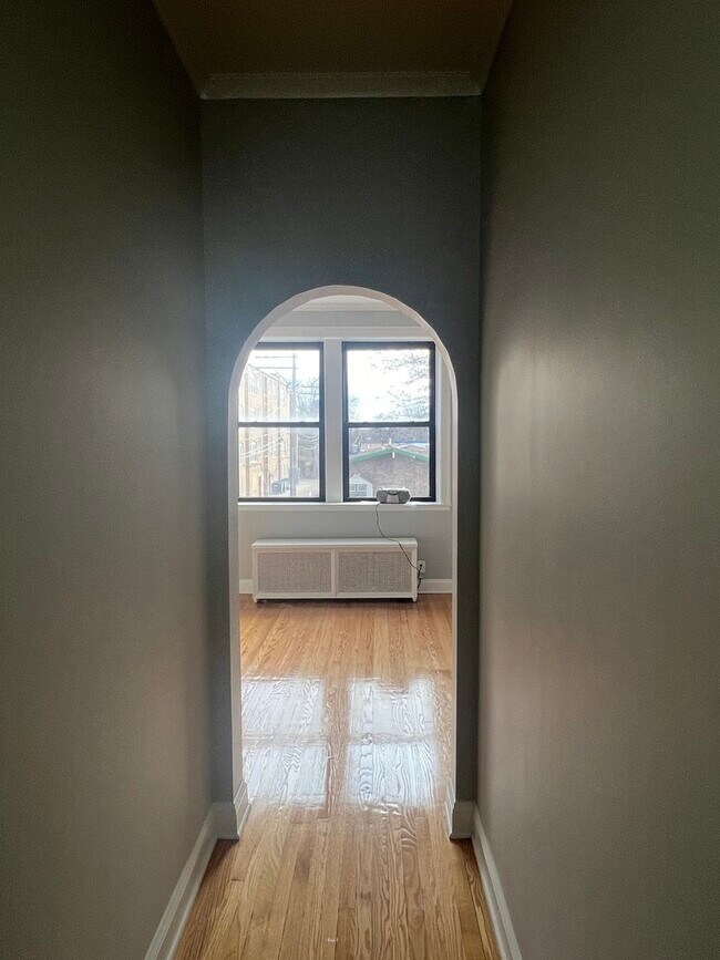 Foto del edificio - 2340 W Farwell Ave