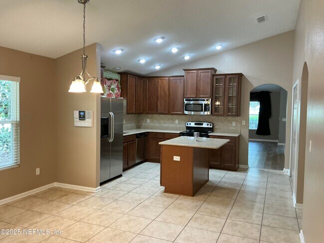 Building Photo - 13684 Chipperfield Ln