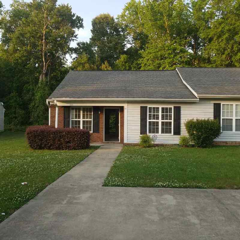 Foto principal - 51 N Sussex Dr