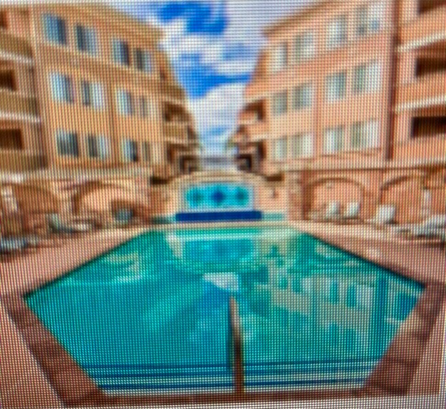 COURTYARD POOL! BBQ AND MUCH MORE - 2750 Artesia Blvd