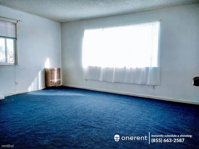 Building Photo - 956 Apgar St