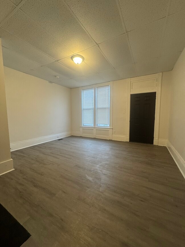Building Photo - 3442 Larkwood Ave