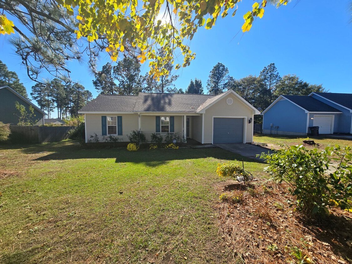 Building Photo - 163 Brandywood Ct