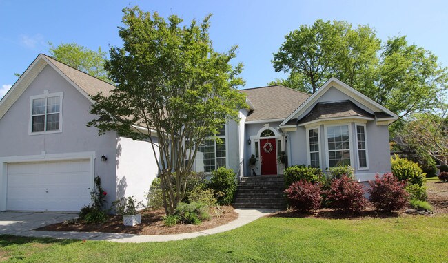 Foto del edificio - 1290 Hidden Lakes Dr