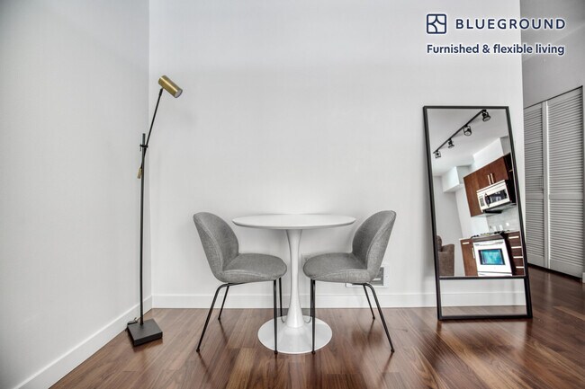 Foto del edificio - 1520 Eastlake Ave E