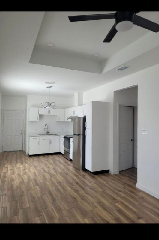 Building Photo - 5310 Vision St