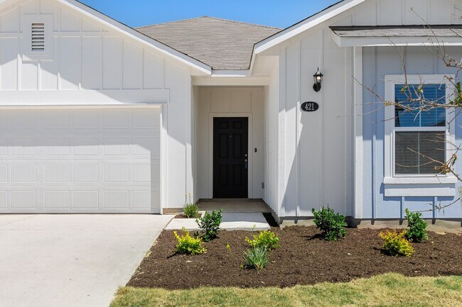 Foto del edificio - Well Maintained Home Available for Mid-October Move-In