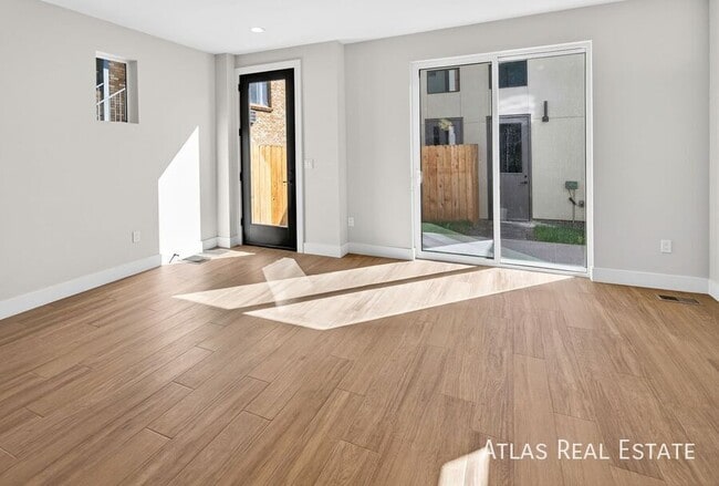 Foto del edificio - 830 Cherry St