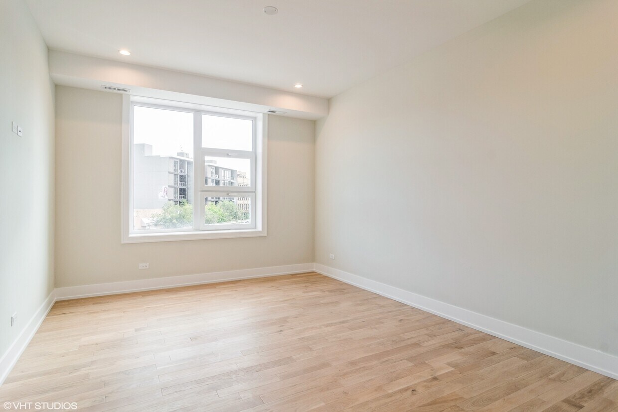 Foto principal - 2105 W Caton St