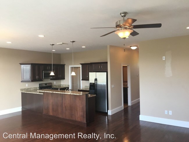 Foto del edificio - 213 W Mishawaka Ave