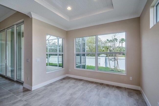Building Photo - 9360 Orchid Cove Cir