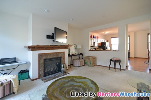 Building Photo - 17127 72nd Ave N