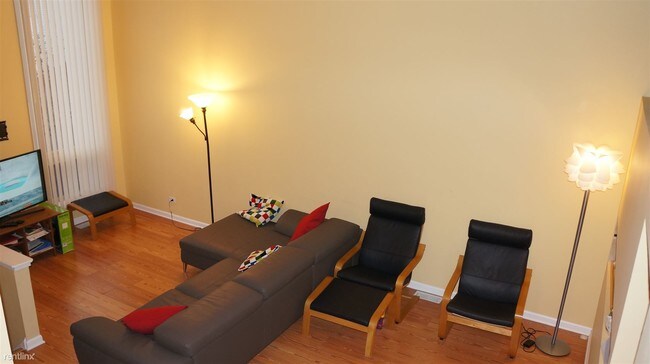 Building Photo - 364 Cedar Tree Ct