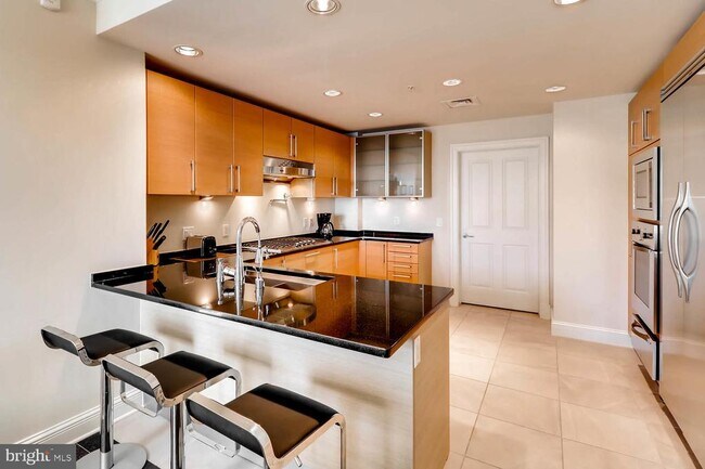 Foto del edificio - 801 Key Hwy