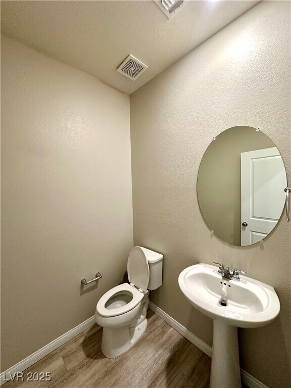 Building Photo - 8078 Cavazzo Ave
