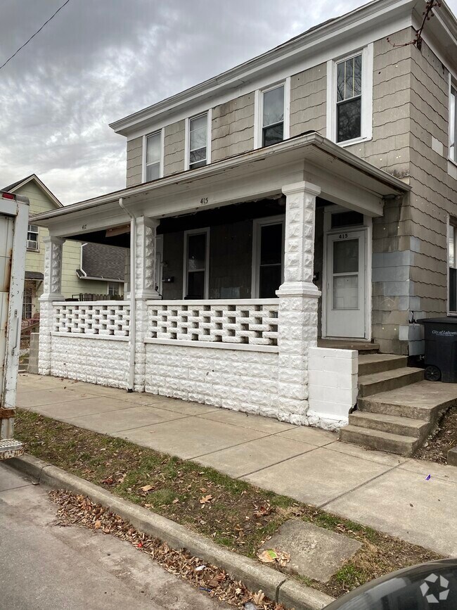 Building Photo - 417 N 11th St