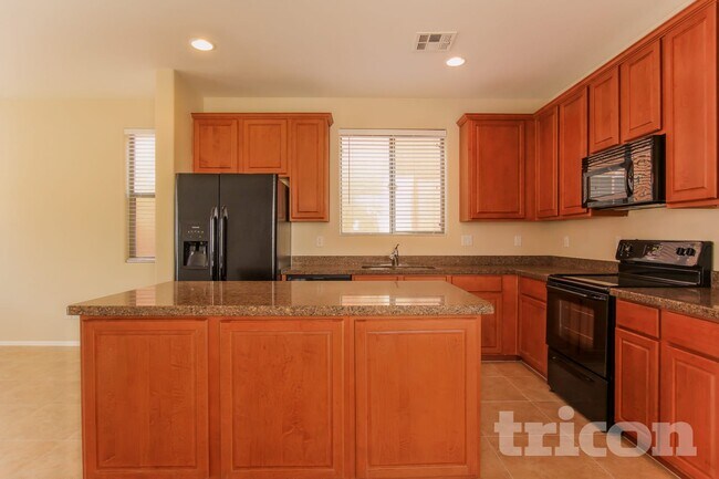 Foto del edificio - 9343 W Payson Rd