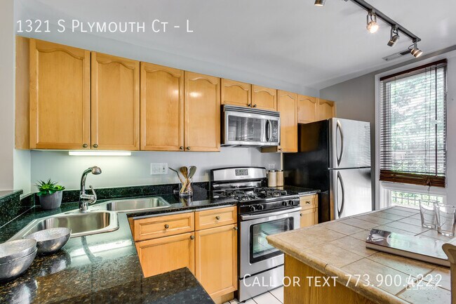 Building Photo - Highly desirable 3 bed / 2 bath tri-level ...
