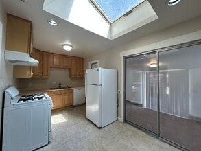 Building Photo - 5671 El Arado Wy