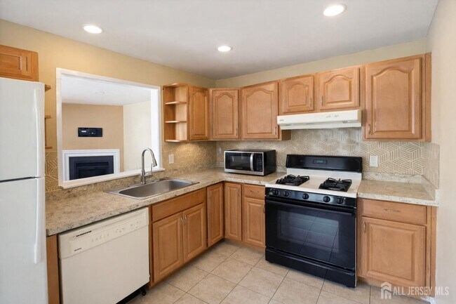 Foto del edificio - 1413 Pebble Pl