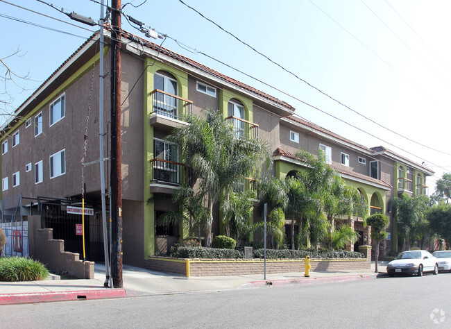 Building Photo - Cordary Apartments