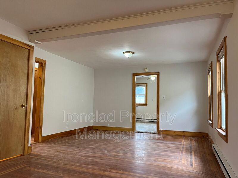 Primary Photo - 343 Park St