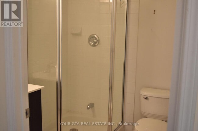 Building Photo - 385-2385 Prince of Wales Dr