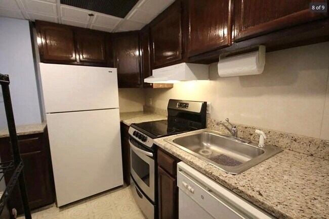 Foto del edificio - 464 Commonwealth Ave